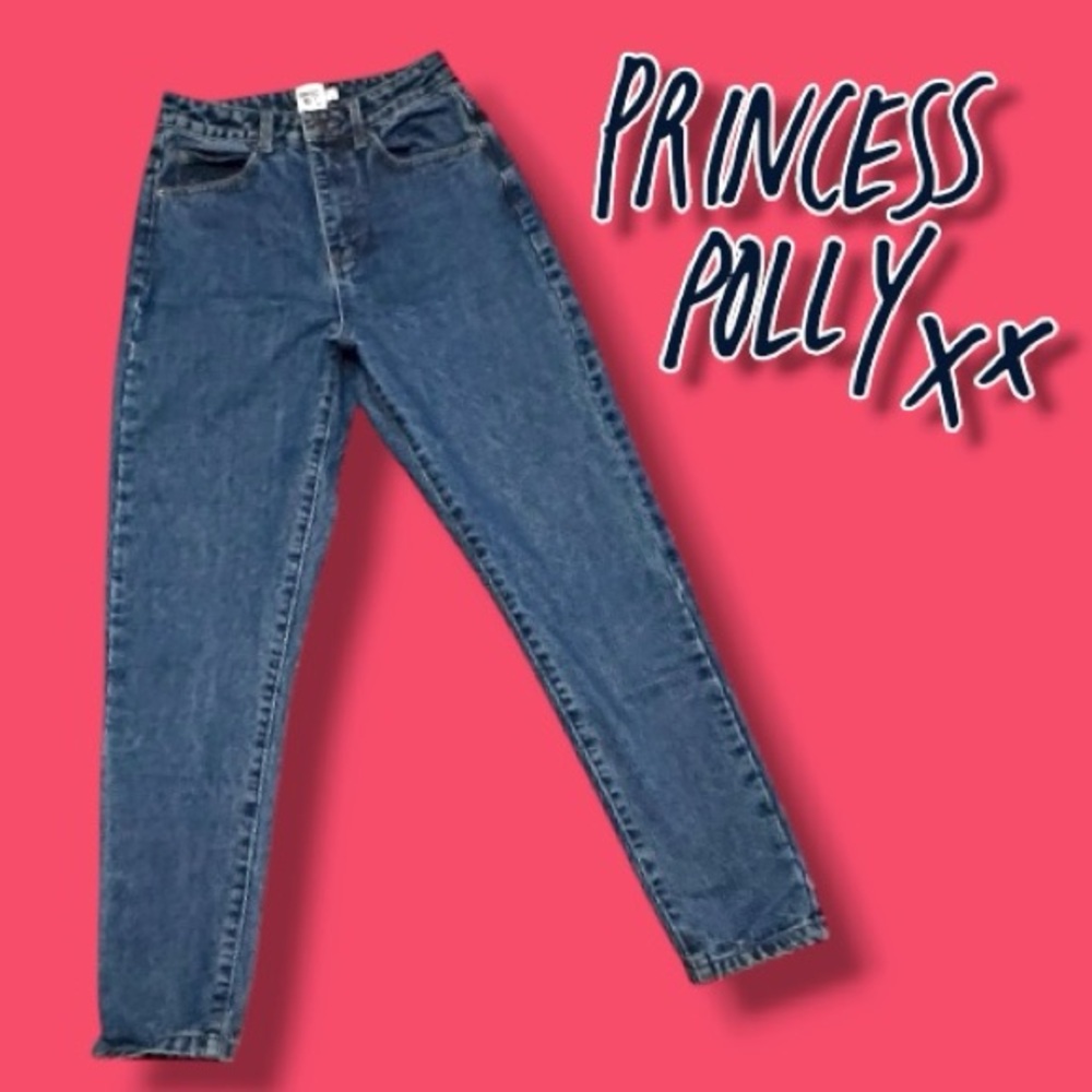 EUC 👸🏻 Princess Polly High Rise Relaxed Fit Jeans in Medium Blue Wash. Size US2